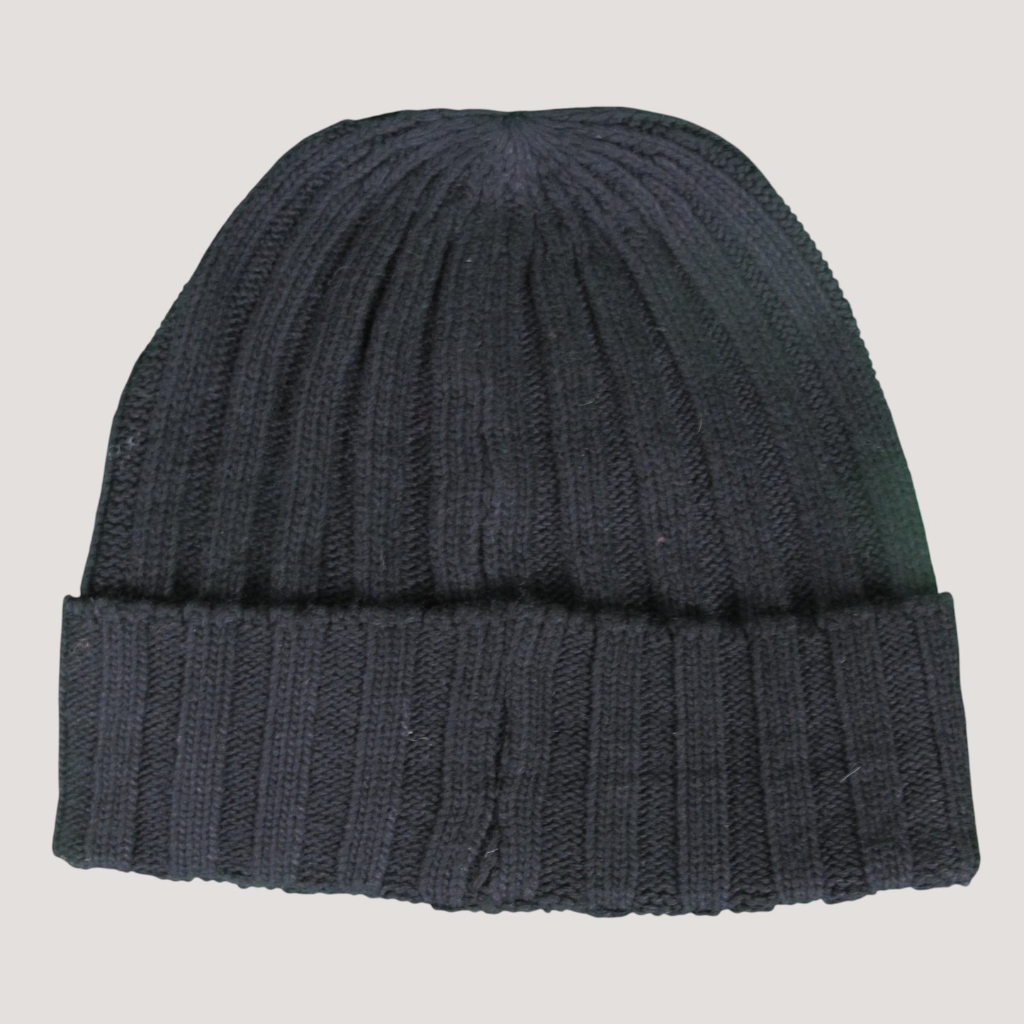 Fiona Stickad Mössa Svart