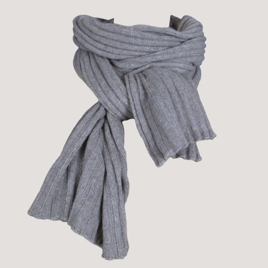 Fiona Stickad Halsduk Grå